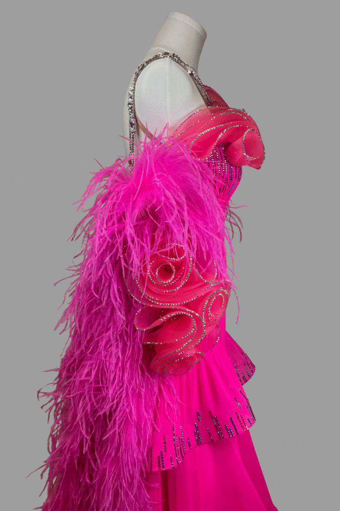 ROYAL BARBIE - Image 6