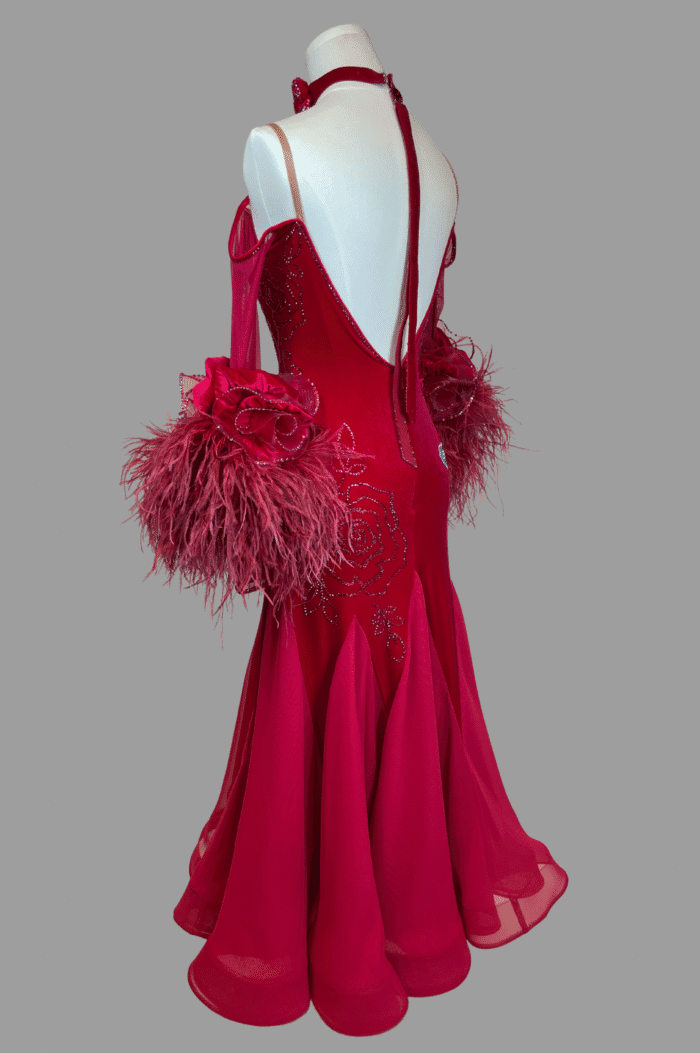 CRIMSON ROSE - Image 3